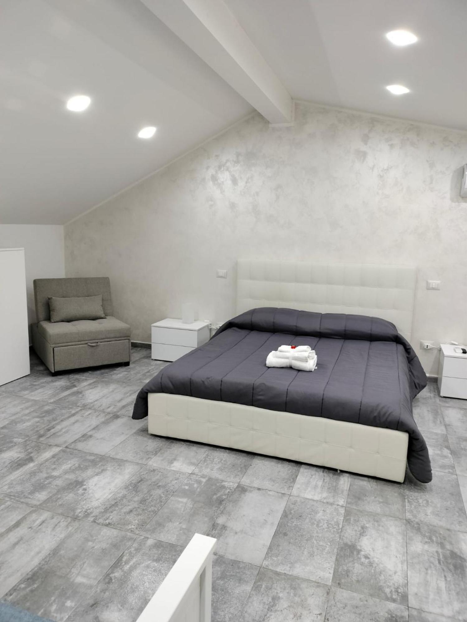 Holiday Home Litteri One カターニア エクステリア 写真